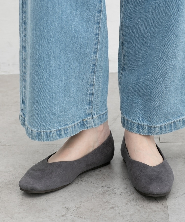 やわラクはっ水スクエアパンプス