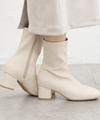 【Honeys公式 / ハニーズ】スクエアショートブーツ レディース 3L アイボリー プチプラ 【Honeys公式 / ハニーズ】スクエアショートブーツ レディース 3L アイボリー プチプラ