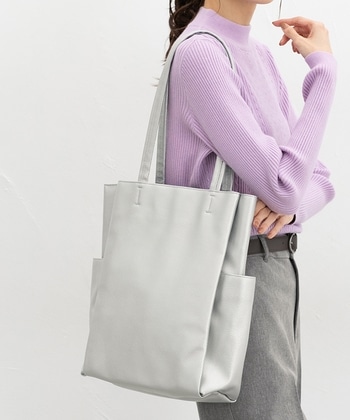 【Honeys公式 / ハニーズ】やわらか多ポケットトート レディース シルバー プチプラ 【Honeys公式 / ハニーズ】やわらか多ポケットトート レディース シルバー プチプラ