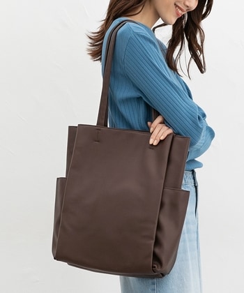 【Honeys公式 / ハニーズ】やわらか多ポケットトート レディース ダークブラウン プチプラ