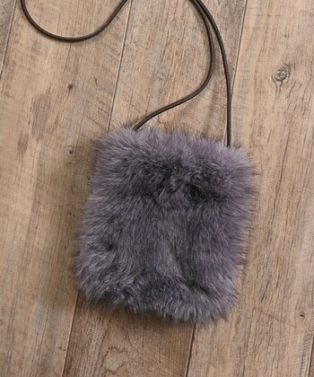 【Honeys公式 / ハニーズ】ファーショルダーバッグ レディース パープルMix プチプラ 【Honeys公式 / ハニーズ】ファーショルダーバッグ レディース パープルMix プチプラ