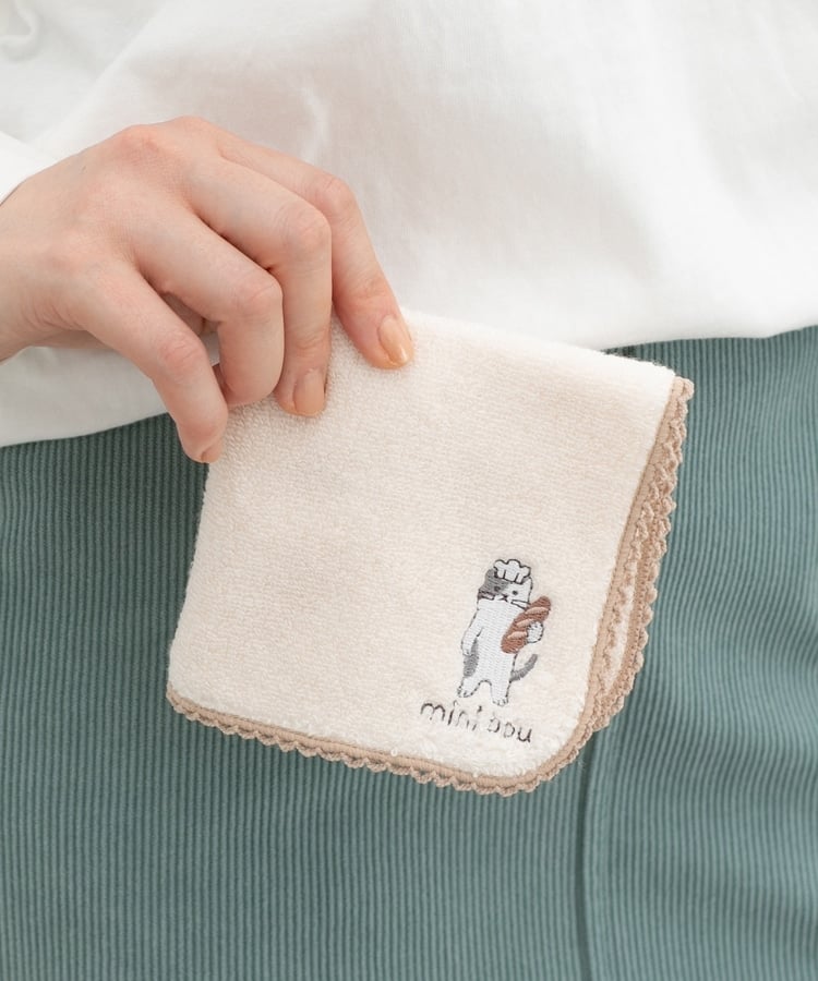 Yourelia様】ハンドメイドオーダー★犬猫鳥ハリネズミ★巾着&ハンカチ12点 Yourelia様】ハンドメイドオーダー☆犬猫と女の子☆ハンカチ