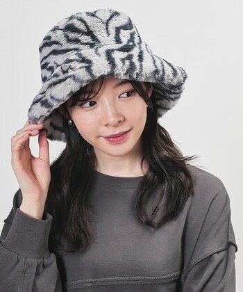 【Honeys公式 / ハニーズ】エコファーバケットハット レディース ゼブラ柄 プチプラ 【Honeys公式 / ハニーズ】エコファーバケットハット レディース ゼブラ柄 プチプラ