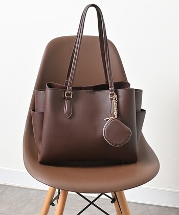 【Honeys公式 / ハニーズ】ポーチ付軽量A4トート レディース ブラウン プチプラ 【Honeys公式 / ハニーズ】ポーチ付軽量A4トート レディース ブラウン プチプラ