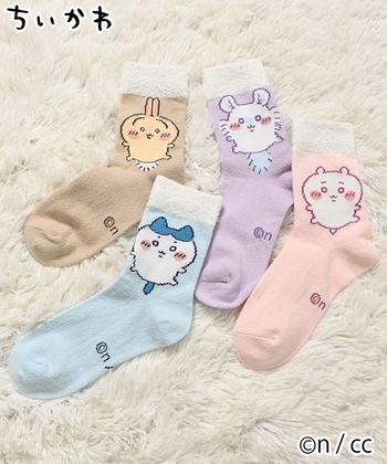 【Honeys公式 / ハニーズ】ちいかわ/なめらかクルー丈ソックス レディース ちいかわ プチプラ 【Honeys公式 / ハニーズ】ちいかわ/なめらかクルー丈ソックス レディース ちいかわ プチプラ