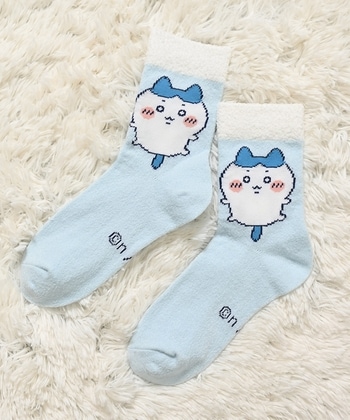 【Honeys公式 / ハニーズ】ちいかわ/なめらかクルー丈ソックス レディース ハチワレ プチプラ 【Honeys公式 / ハニーズ】ちいかわ/なめらかクルー丈ソックス レディース ハチワレ プチプラ