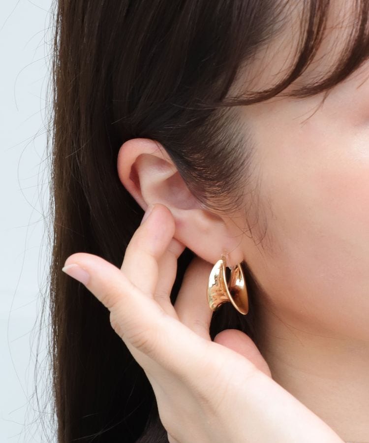 商品 画像右側 オレンジ丸型 PIERCE 技術的に