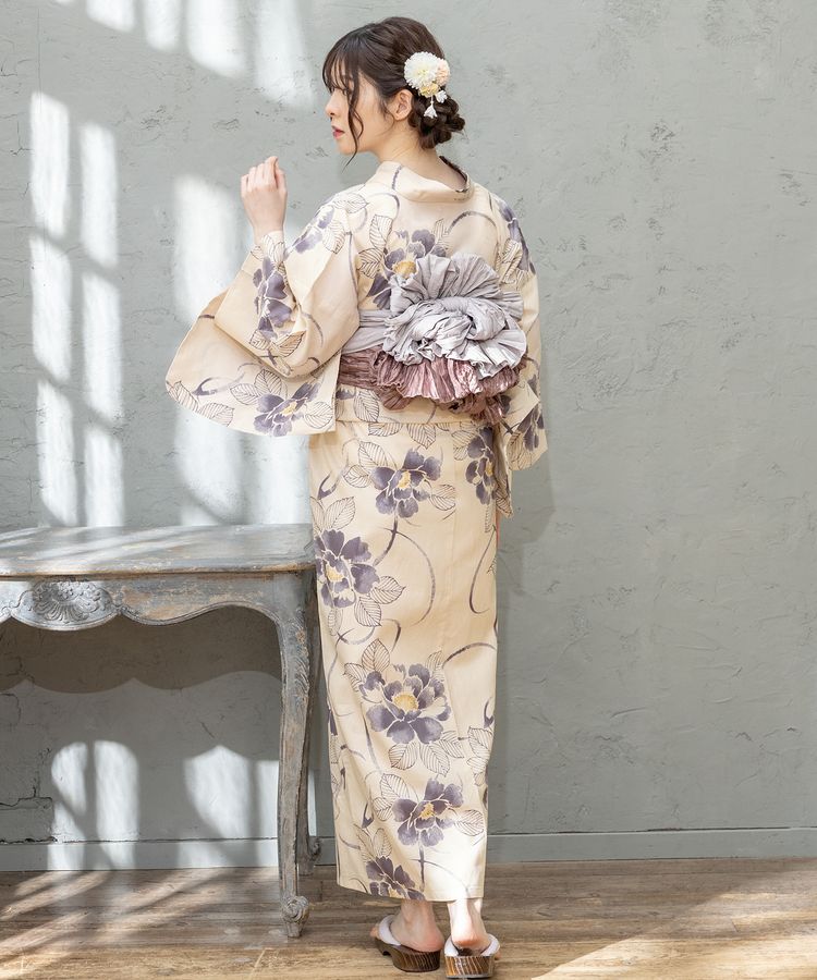 浴衣 ベージュ花柄