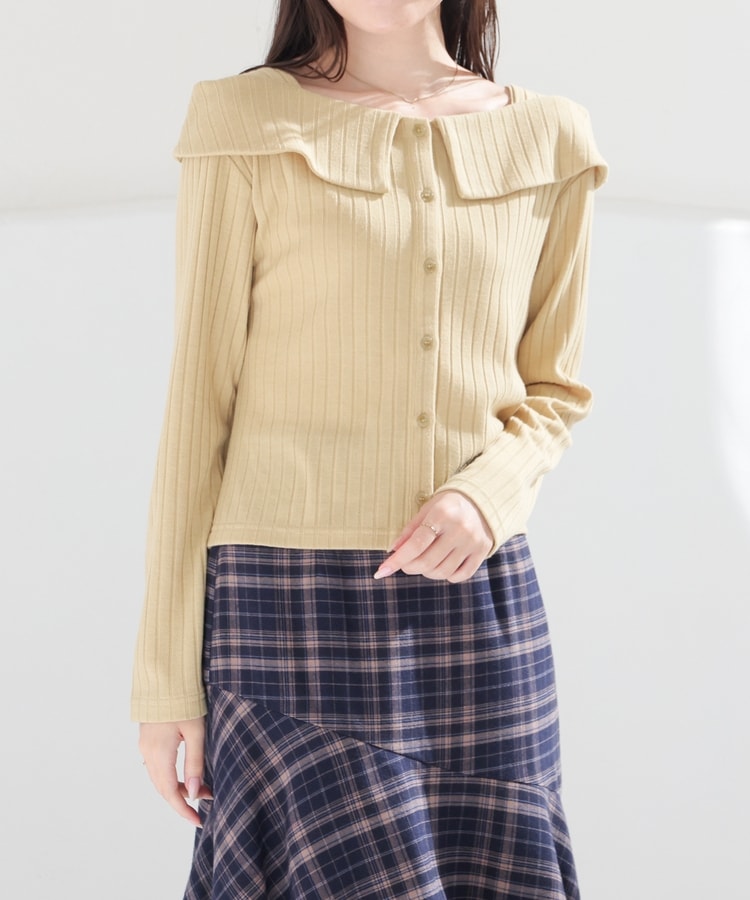 オフショルカーディガン
