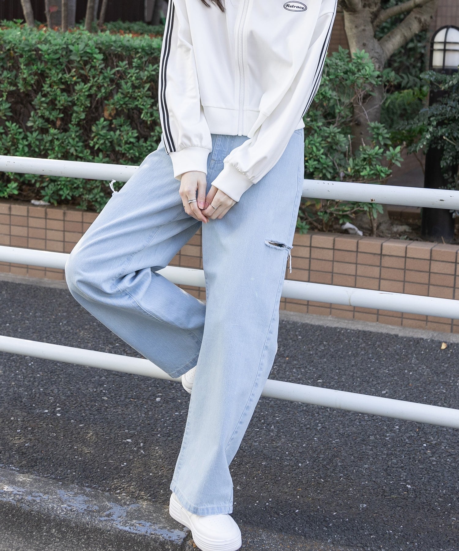 ダメージデニムパンツ: ボトムス|ハニーズ公式通販 ダメージデニムパンツ: ボトムス|ハニーズ公式通販