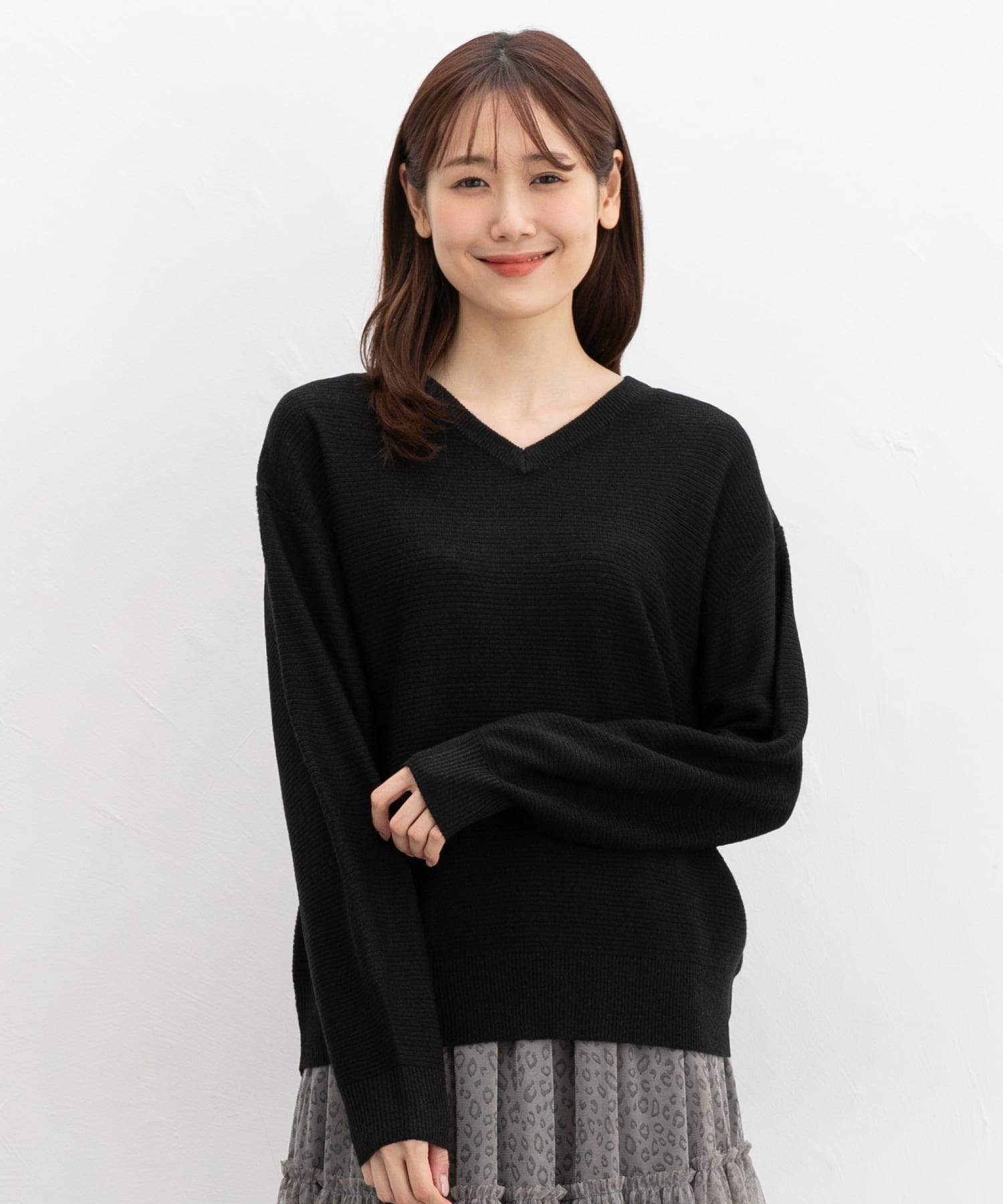Vネックラメニット: トップス|ハニーズ公式通販 Vネックラメニット: トップス|ハニーズ公式通販