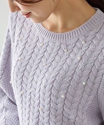 【Honeys公式 / ハニーズ】ケーブル編パール付ニット レディース 3L ラベンダー プチプラ 【Honeys公式 / ハニーズ】ケーブル編パール付ニット レディース 3L ラベンダー プチプラ