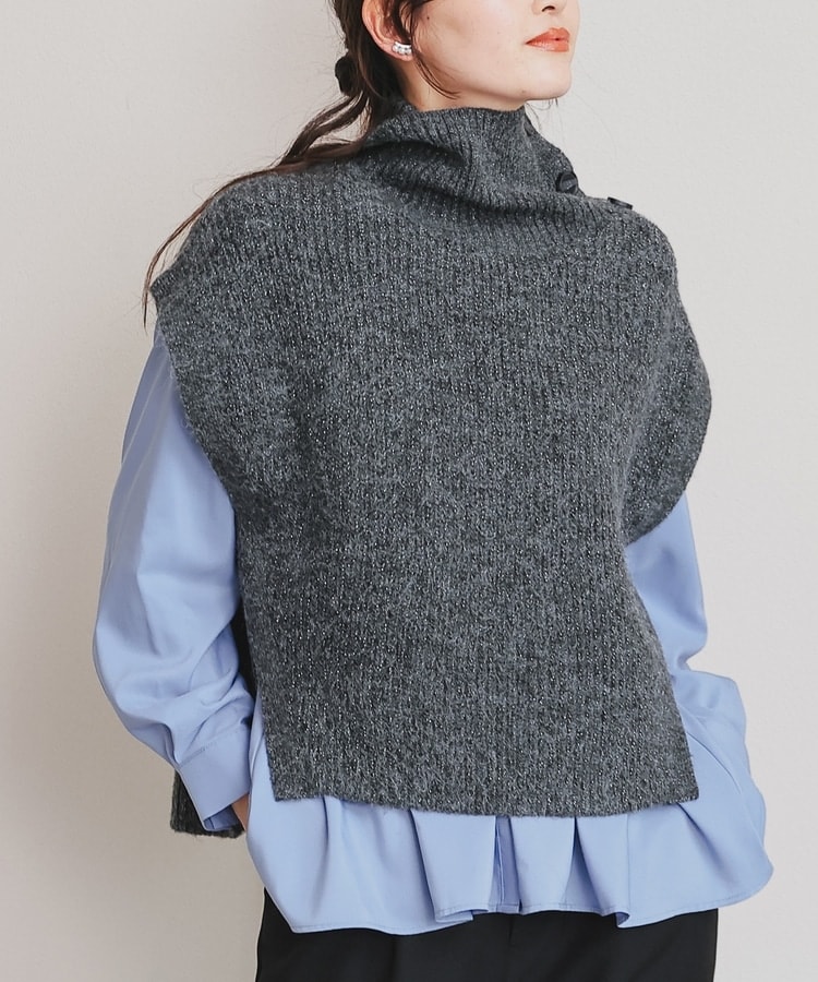 肩釦ニットベスト