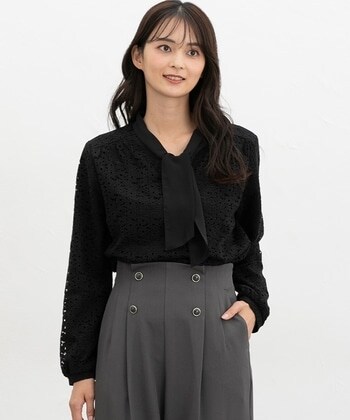 【Honeys公式 / ハニーズ】レースボウタイトップス レディース ＬＬ ブラック プチプラ