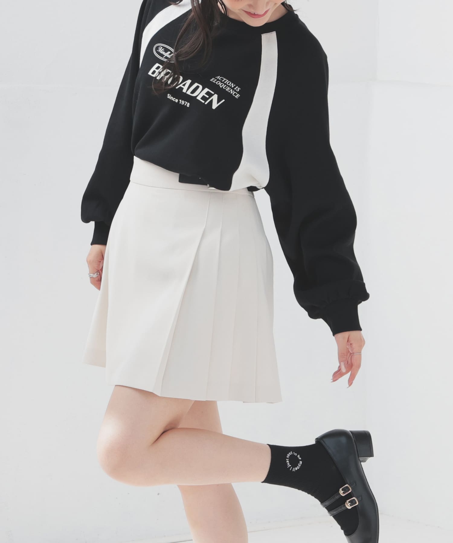 美品 希少00 □マスターバニー サイドプリーツ スカート 【公式通販】