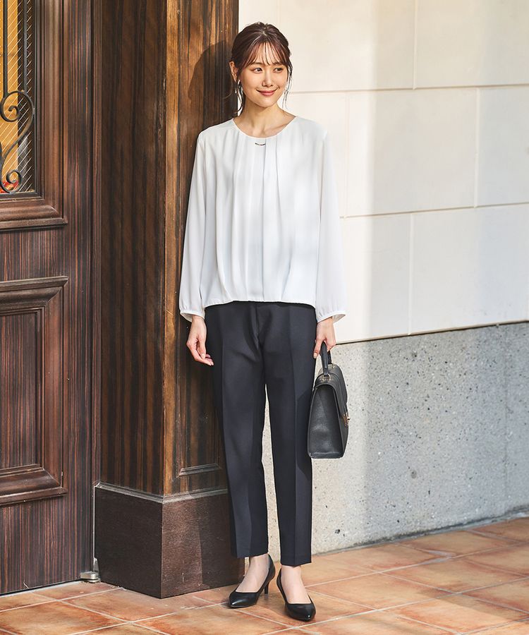 THREE FIFTY STANDARD ウール混センタープレスタックパンツ〈ネイビー〉｜THREE FIFTY  STANDARD[スリーフィフティースタンダード]｜フェリシモ【公式通販】
