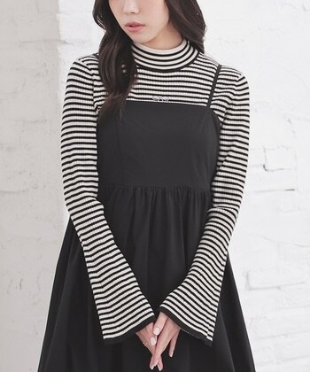 【Honeys公式 / ハニーズ】フレア袖ニット レディース L オフ×クロ プチプラ 【Honeys公式 / ハニーズ】フレア袖ニット レディース L オフ×クロ プチプラ