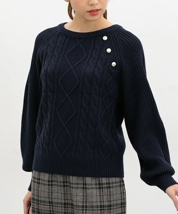 【Honeys公式 / ハニーズ】金釦付ケーブル編ニット レディース LL ネイビー プチプラ 【Honeys公式 / ハニーズ】金釦付ケーブル編ニット レディース LL ネイビー プチプラ