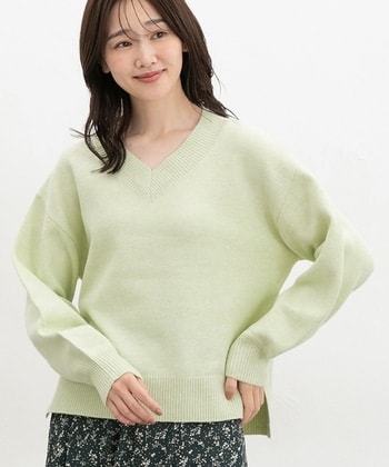 【Honeys公式 / ハニーズ】ラメ入Ｖネックニット レディース Ｌ ライトグリーン プチプラ