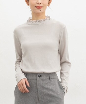 【Honeys公式 / ハニーズ】レース使いハイネックT レディース L グレージュ プチプラ 【Honeys公式 / ハニーズ】レース使いハイネックT レディース L グレージュ プチプラ