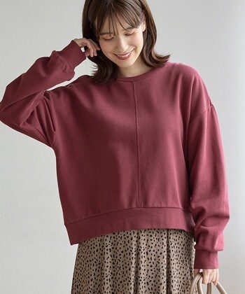 【Honeys公式 / ハニーズ】クロップドゆるスウェット レディース S ワインレッド プチプラ 【Honeys公式 / ハニーズ】クロップドゆるスウェット レディース S ワインレッド プチプラ